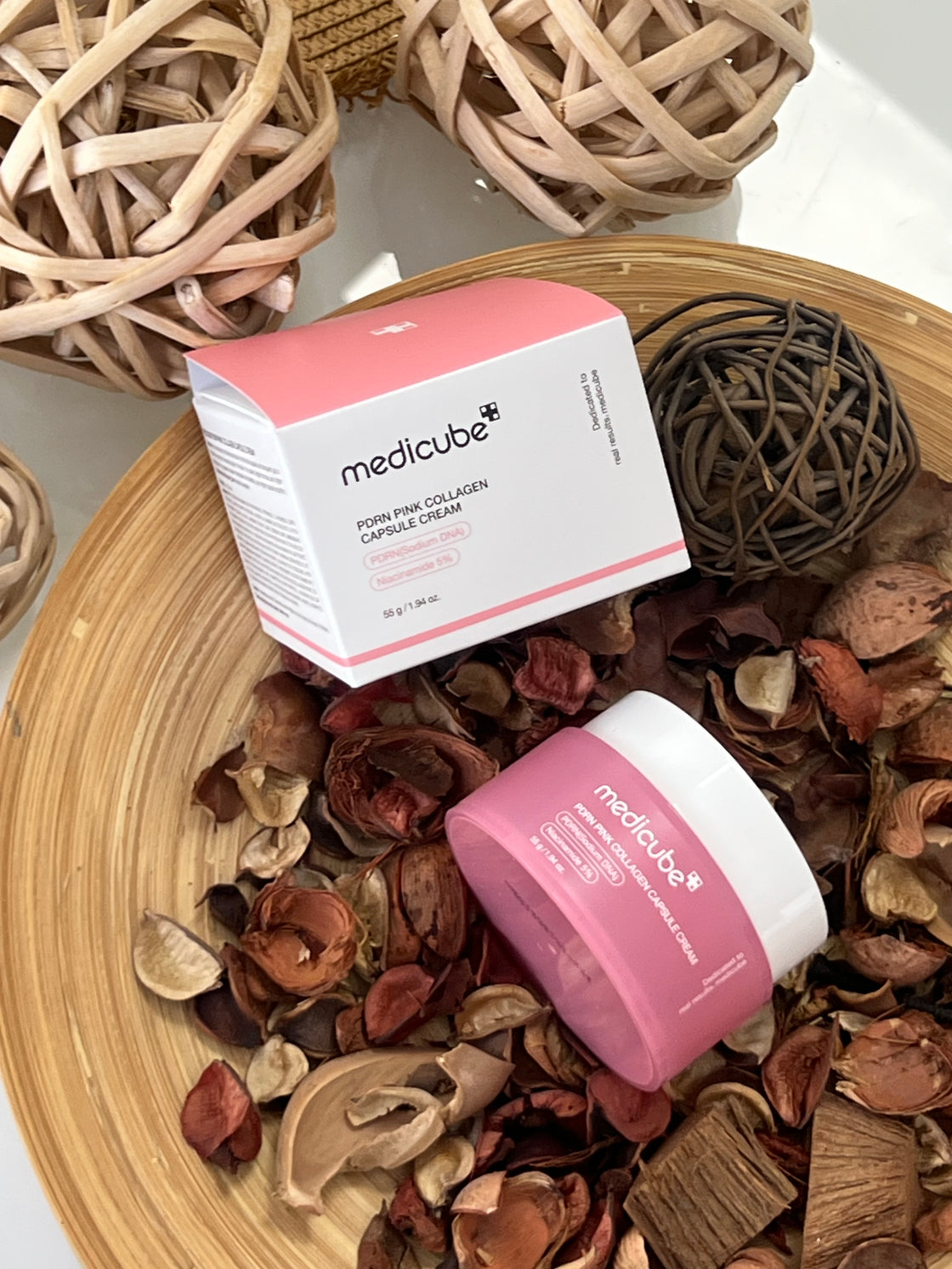 Medicube PDRN Pink Collagen Capsule Cream